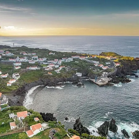 Casa Da Adega Holiday home
