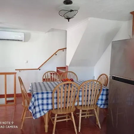 Casa Da Adega * Santo Antonio (Sao Jorge)